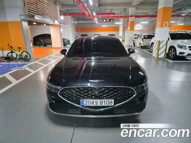 Фотография автомобиля — Genesis G90 RS4
