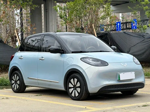 Wuling Bingo — Фото автомобиля 3
