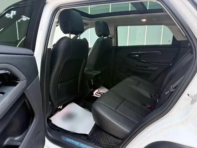 Land Rover Range Rover Evoque — Фото автомобиля 16