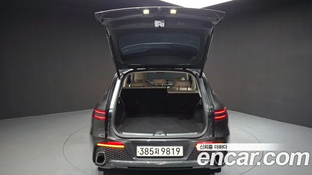 Genesis GV70 2.5T Бензин 2WD — Фото автомобиля 16