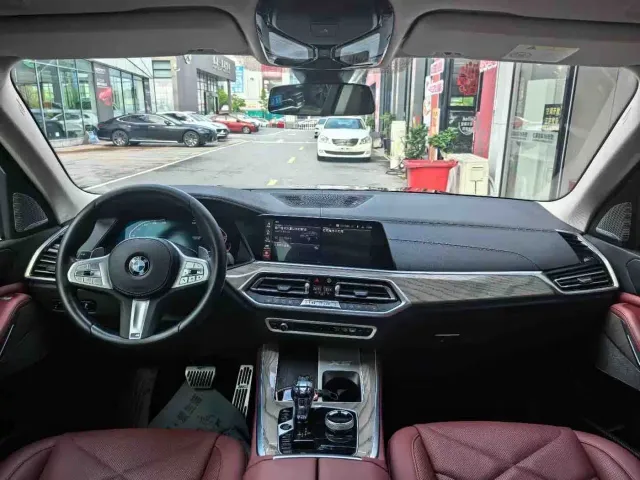 BMW X5 — Фото автомобиля 6