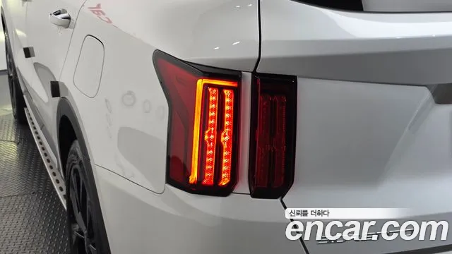 Kia Sorento Sorento 4-е поколение Бензин 2.5T 2WD — Фото автомобиля 23