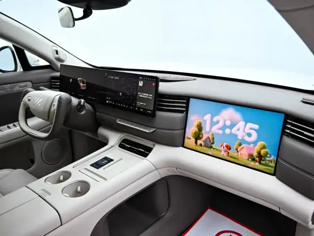 IM Motors LS6 — Фото автомобиля 16