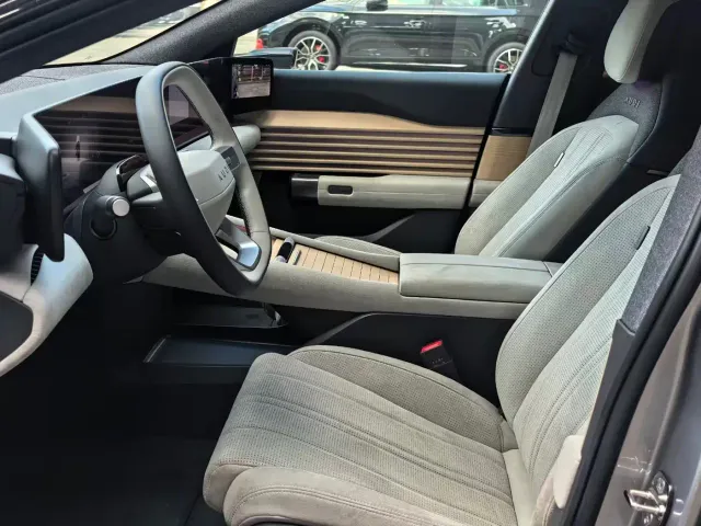 Audi E5 Sportback — Фото автомобиля 5