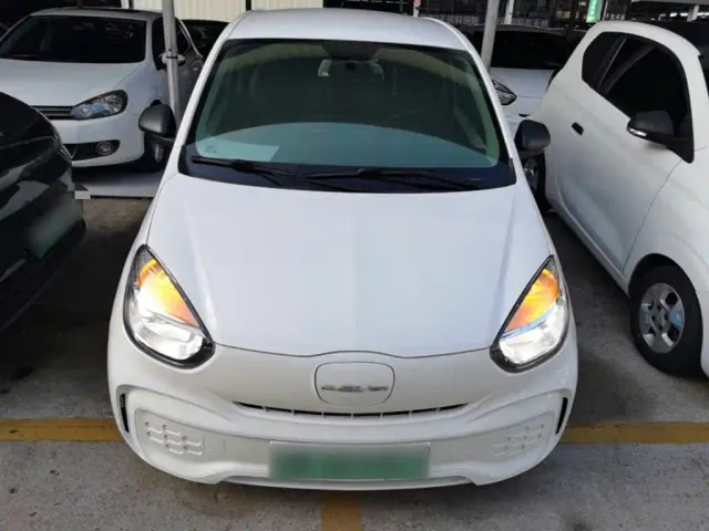 Roewe Clever — Фото автомобиля 2