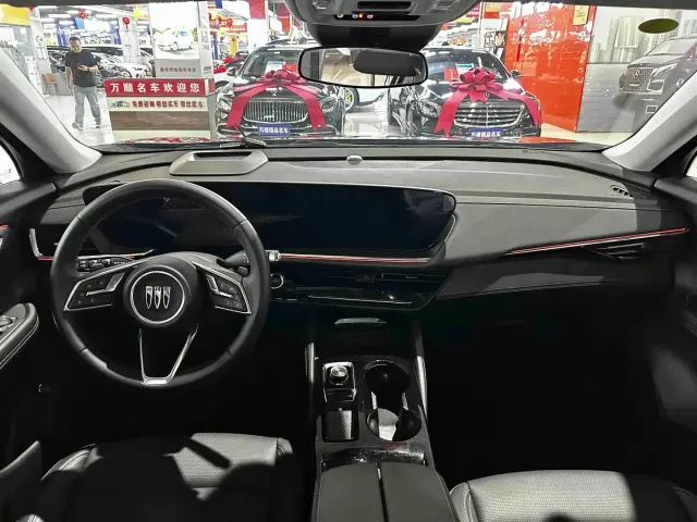 Buick Envision S — Фото автомобиля 4