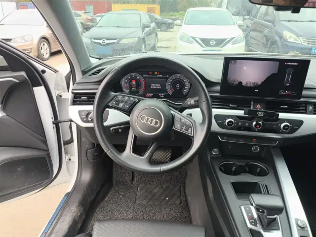 Audi A4L — Фото автомобиля 6