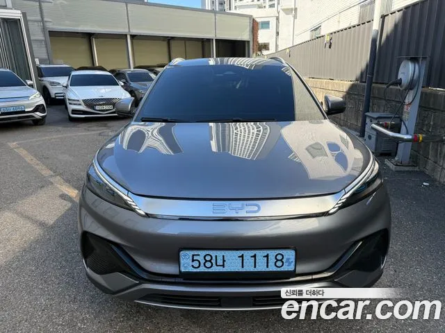BYD Atto 3 — Фото автомобиля 3