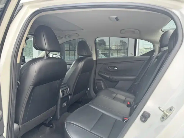 Nissan Sylphy — Фото автомобиля 11
