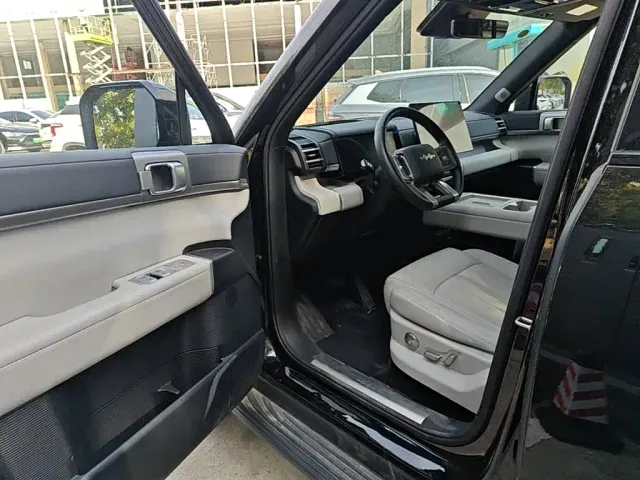 BYD FangChengBao Titanium 7 — Фото автомобиля 15