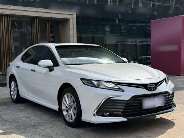 Toyota Camry — Фото автомобиля 7