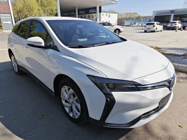Buick Velite 6 — Фото автомобиля 3
