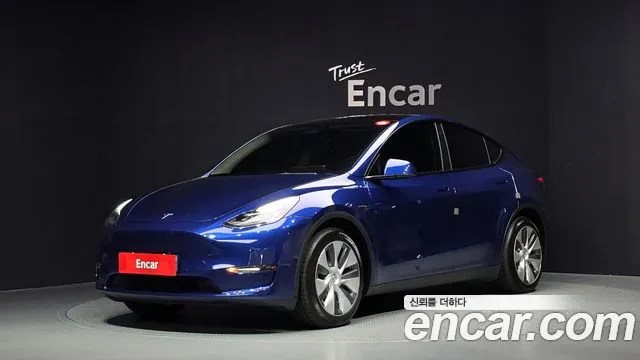 Фотография автомобиля — Tesla Model Y