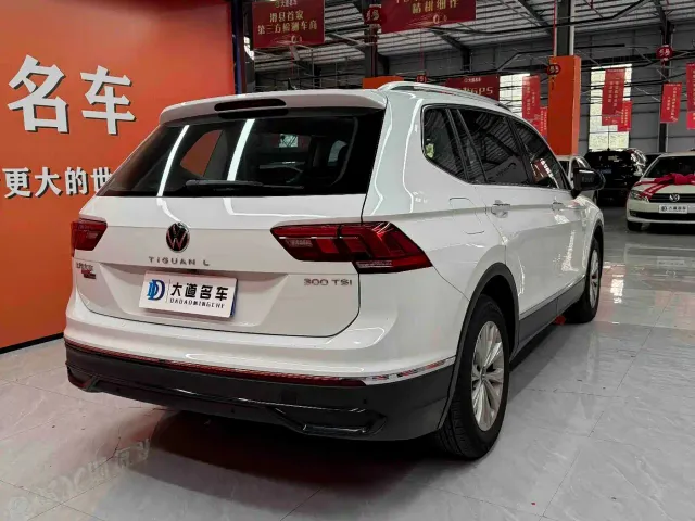 Volkswagen Tiguan L — Фото автомобиля 5