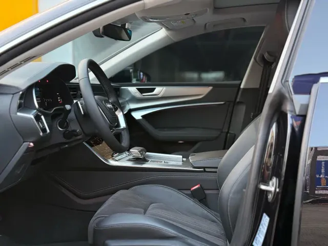 Audi A7L — Фото автомобиля 14
