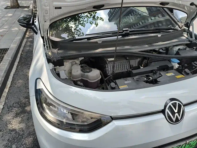 Volkswagen ID.3 — Фото автомобиля 17