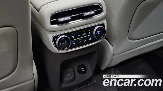 Genesis GV80 2.5T Бензин 2WD — Фото автомобиля 28