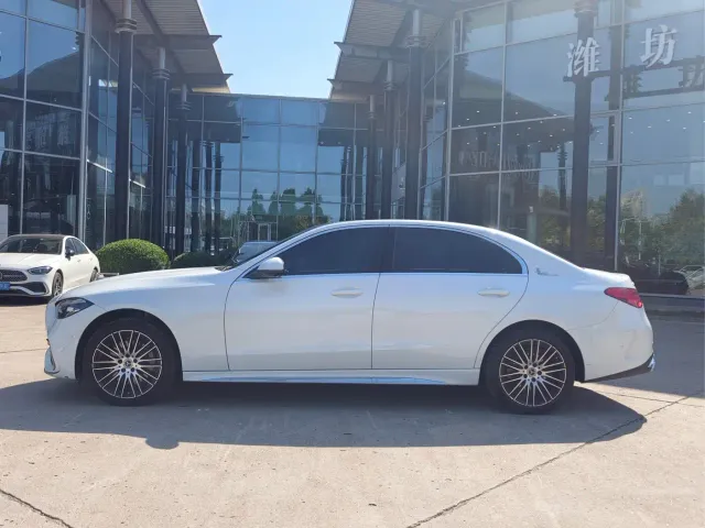 Mercedes-Benz C-Class — Фото автомобиля 5