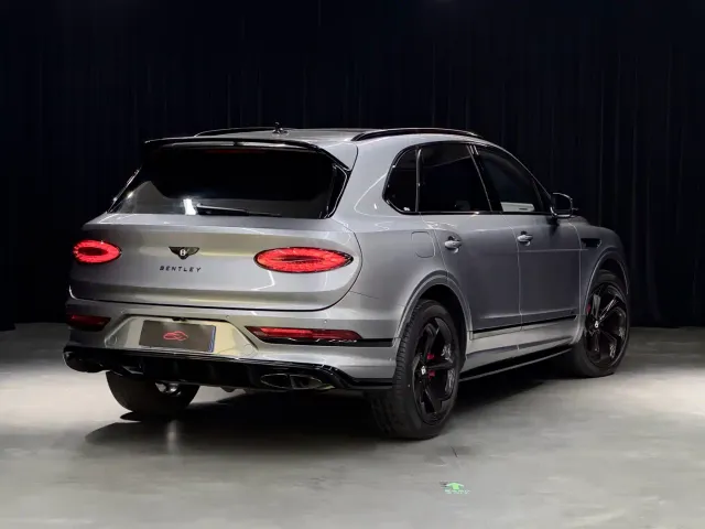 Bentley Bentayga — Фото автомобиля 5
