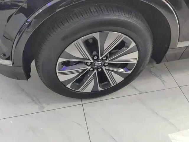 Buick E5 — Фото автомобиля 22