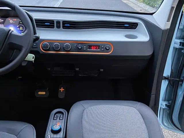 Wuling Hongguang Mini EV — Фото автомобиля 8