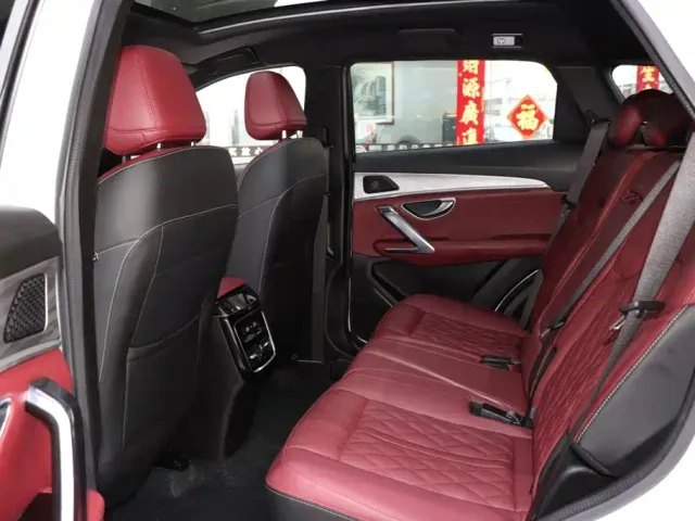 Jetour X70 Plus — Фото автомобиля 11