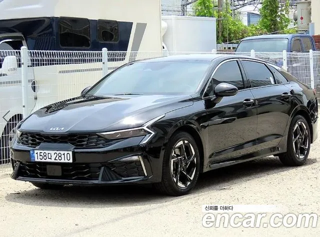 Kia K5 Generation 3 — Фото автомобиля 2