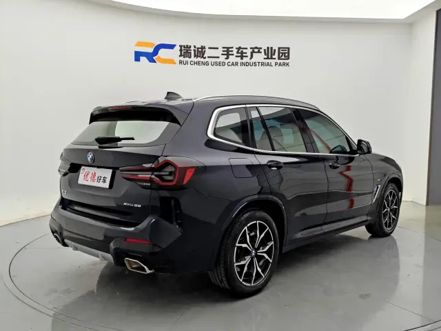 BMW X3 — Фото автомобиля 15