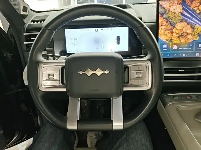 BYD FangChengBao Titanium 7 — Фото автомобиля 10