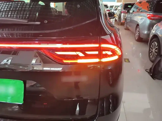 Haval H6 — Фото автомобиля 7