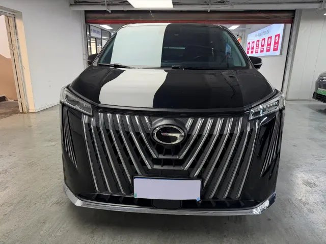 GAC Trumpchi M8 — Фото автомобиля 2