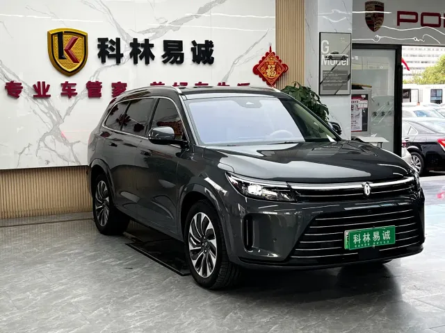 Aito M7 — Фото автомобиля 3