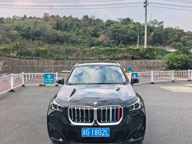 BMW X1 — Фото автомобиля 2