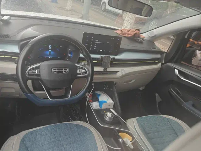 Geely Geometry EX3 Kung Fu Bull — Фото автомобиля 12