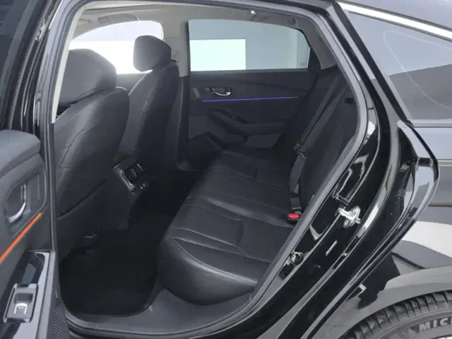 Honda Accord — Фото автомобиля 11