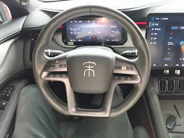 BYD Song L EV — Фото автомобиля 10