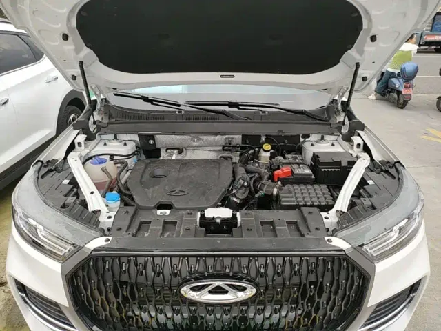 Chery Tiggo 8 — Фото автомобиля 19