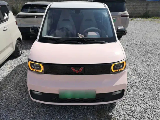 Wuling Hongguang Mini EV — Фото автомобиля 2