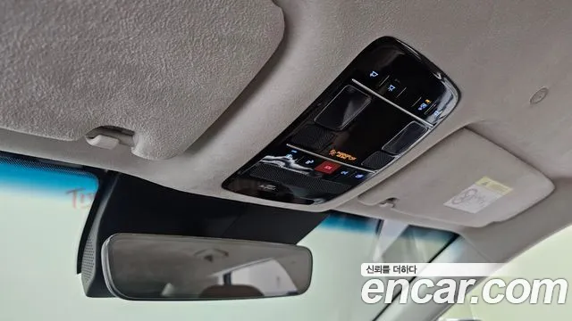 Hyundai Grandeur GN7 — Фото автомобиля 18