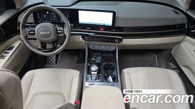 Kia Carnival — Фото автомобиля 10