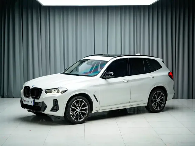 Фотография автомобиля — BMW X3