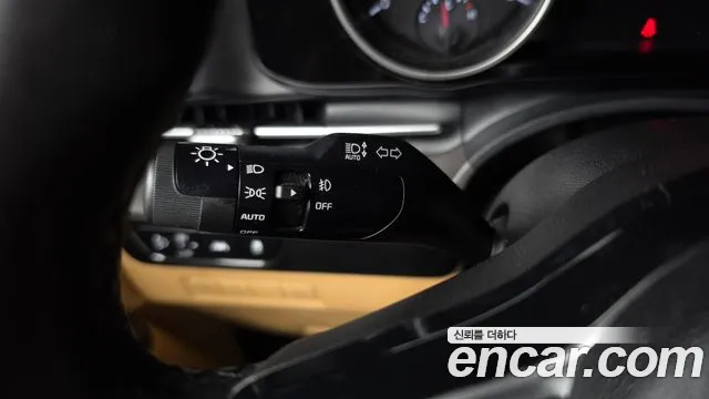 Kia Canival Carnival 4 поколение Дизель 9 мест Prestige — Фото автомобиля 18