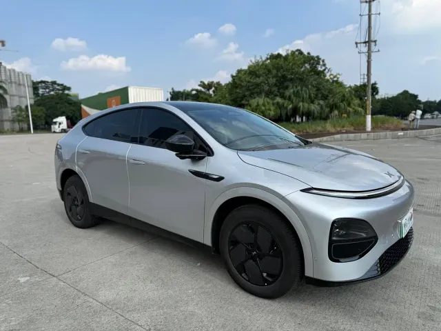 Xpeng G6 — Фото автомобиля 3