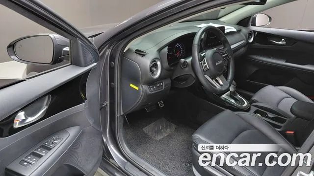 Kia K3 Generation 2 — Фото автомобиля 10