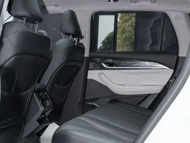 Geely Xingyue L — Фото автомобиля 12