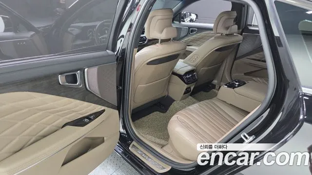 Kia K8 K8 Hybrid — Фото автомобиля 11
