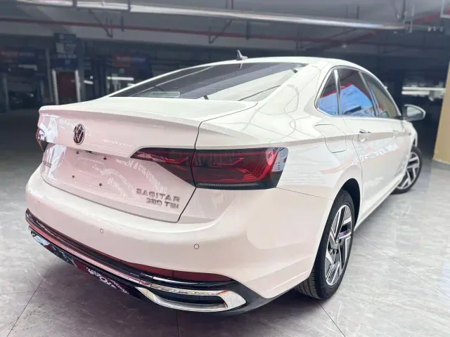 Volkswagen Sagitar — Фото автомобиля 5