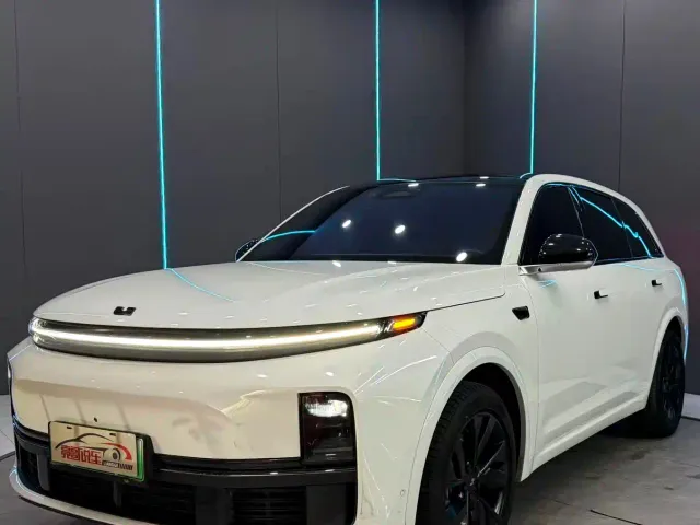 Фотография автомобиля — Li Auto L7