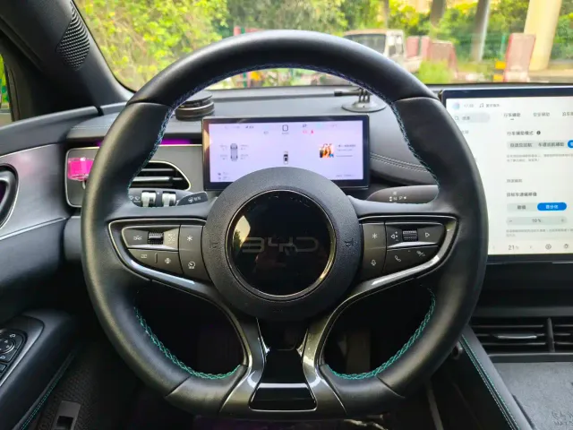 BYD Seal 06 DM-i Touring — Фото автомобиля 15
