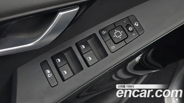 Kia Niro Niro (New) — Фото автомобиля 27